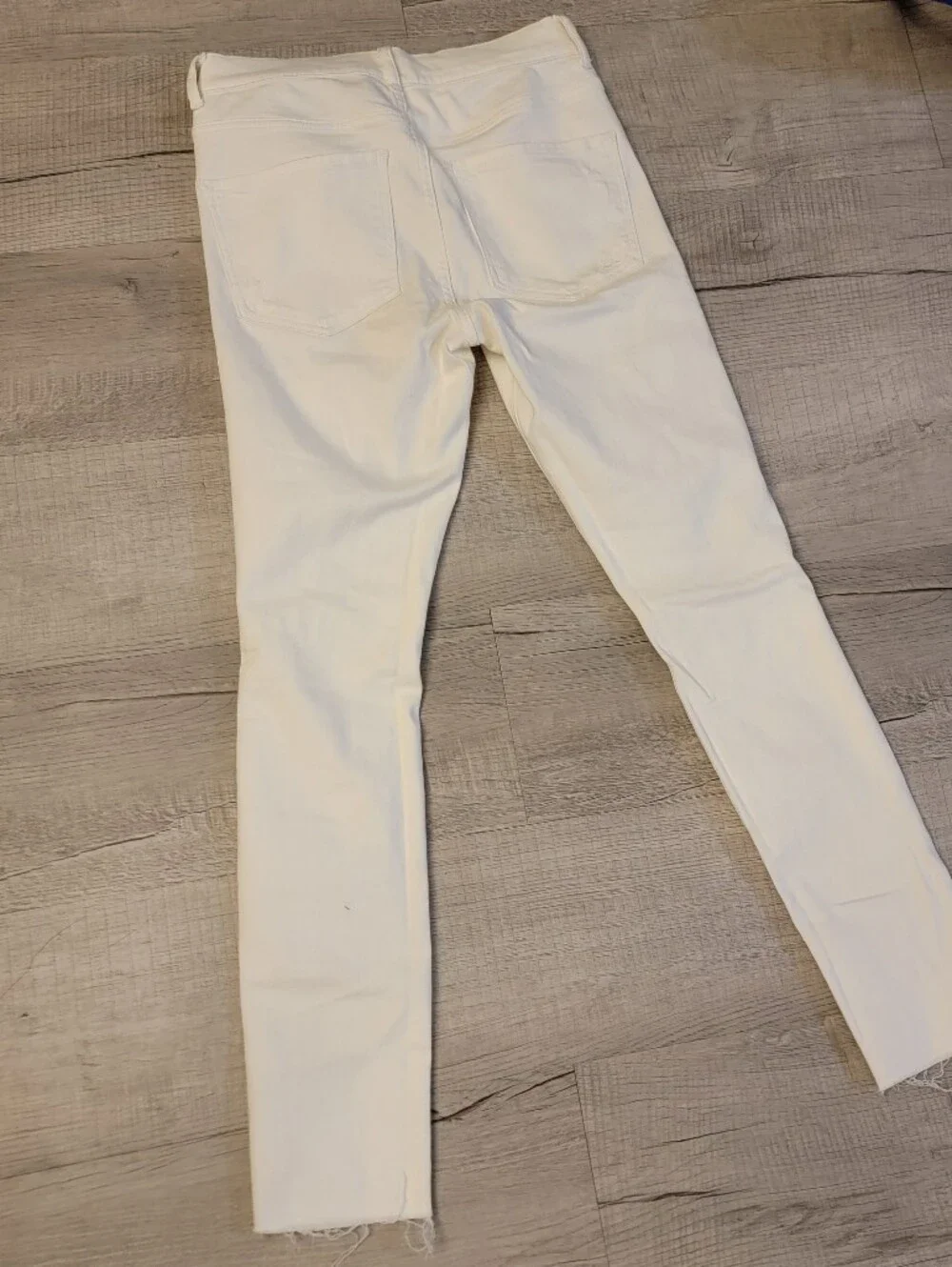 Express White Distressed Skinny Jeans - Women's